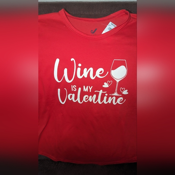 NWT - red, short sleeve,Wine is my Valentine t-shirt- women's size large - Picture 2 of 4
